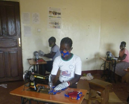 Young woman earns “Big” during Covid-19
